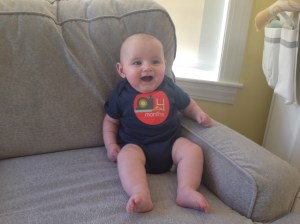 4 months old and smiling up a storm!